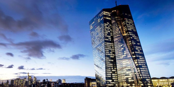 Ticari Belirsizlikler Avrupa Ekonomisini Yavaşlatmaya Devam Ediyor